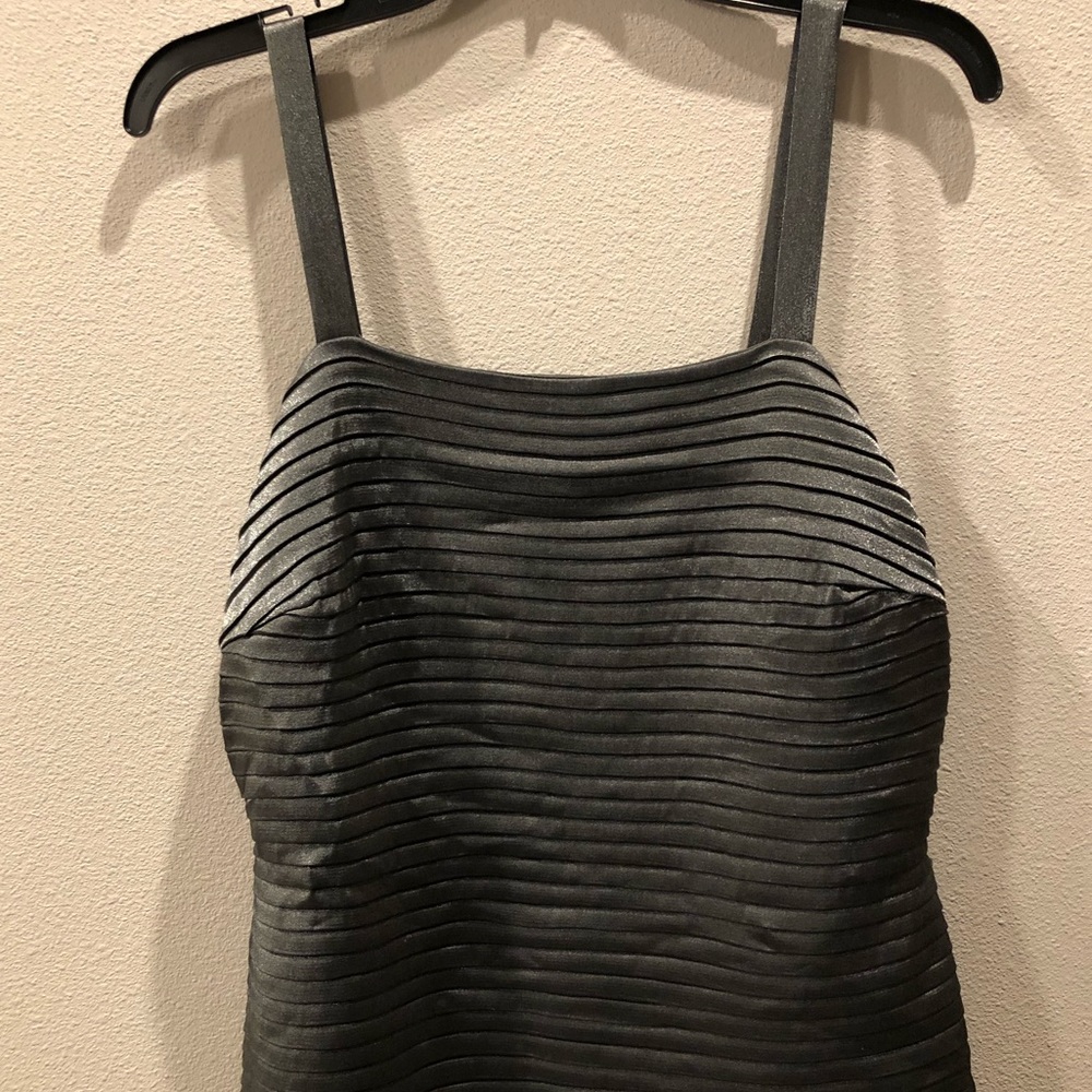 R&M Richards Evening Wear Dress NWT Size 10 - Picture 4 of 7